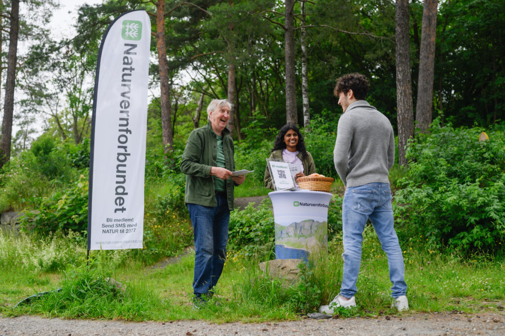 Stand for Naturvernforbundet i naturen