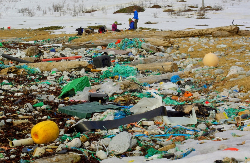 plast på strand