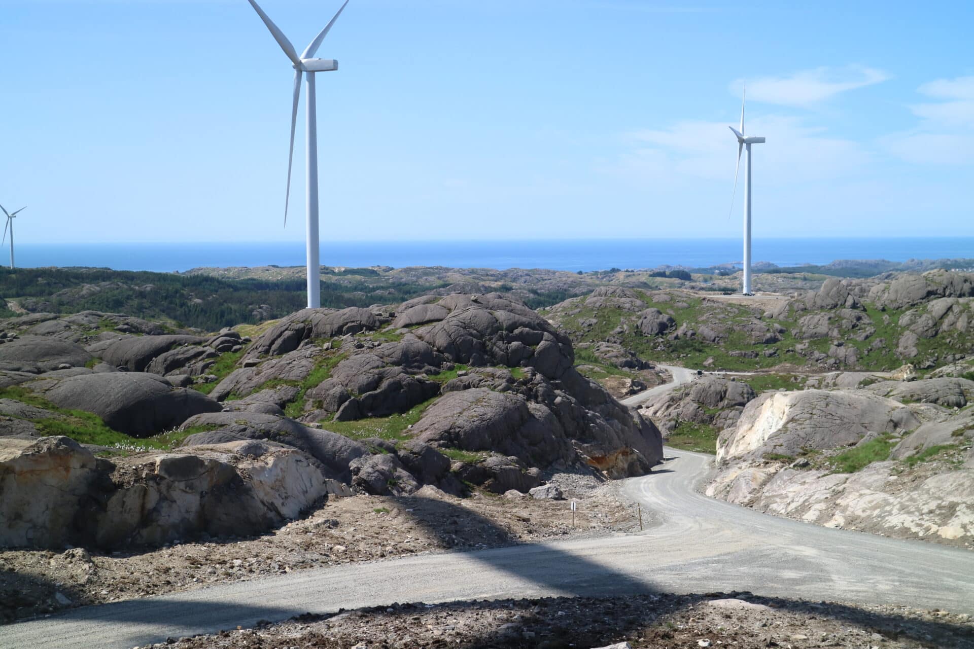 Tellenes Vindpark, vindindustrianlegg i Rogaland. Foto: Naturvernforbundet