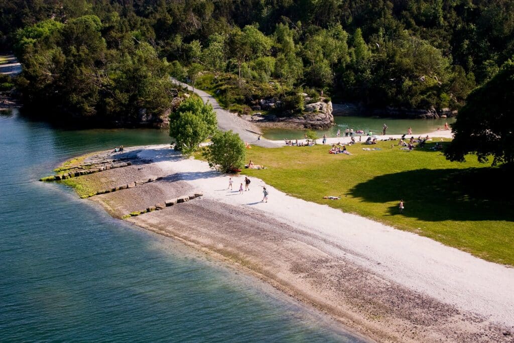 Bosset ble sendt med båt til Kollevåg på Askøy utenfor Bergen