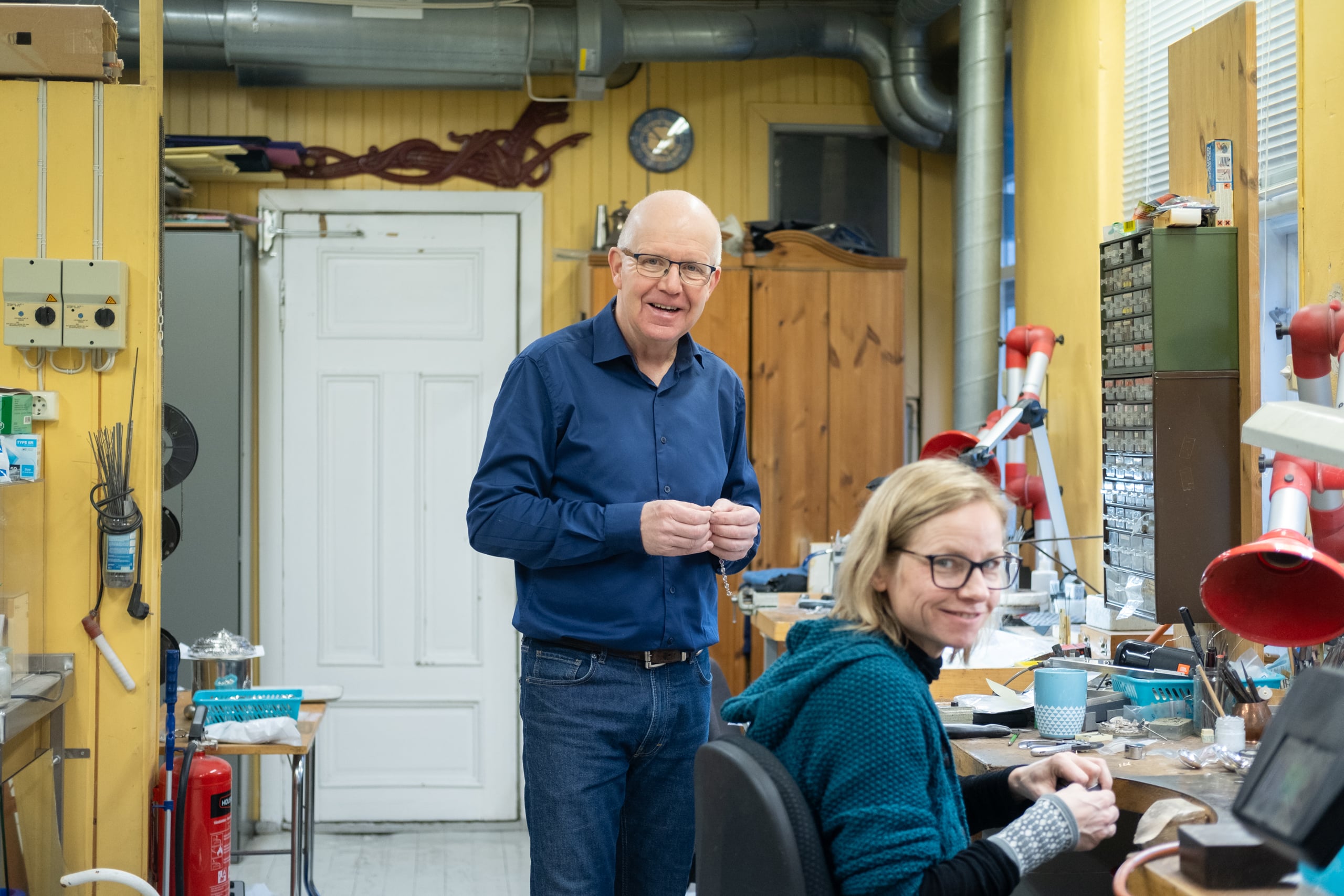 Verkstedet til Gullsmed Møller i Trondheim, gullsmeden